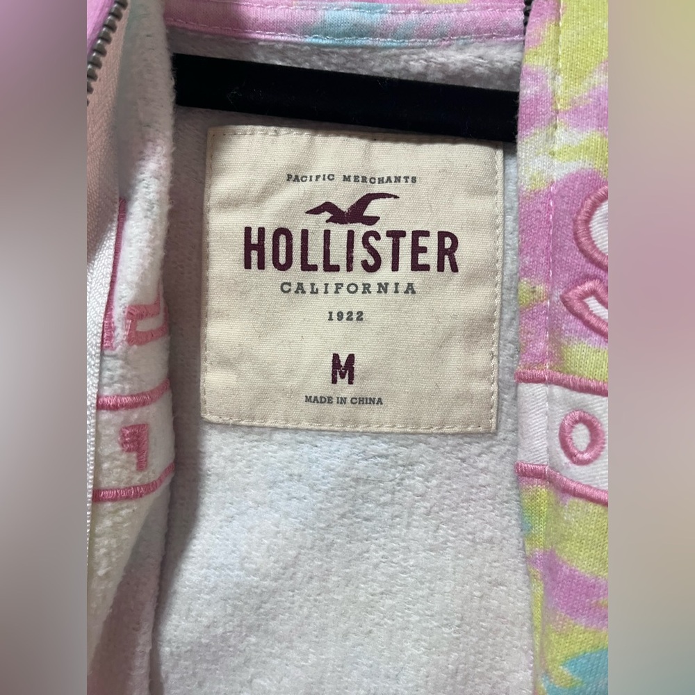 Hollister Colorful Tie-Dye Zip Up Hoodie. Size Medium. - Picture 4 of 7
